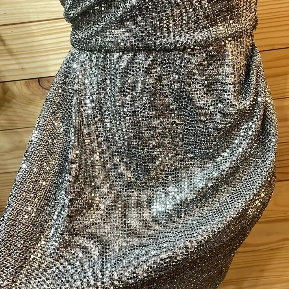 Wendye Chaitin Silver Sequin Size Medium Mini Sleeveless EUC🌟 Formal Dress - Picture 9 of 12